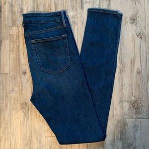 😬 Good American Good Waist jeans